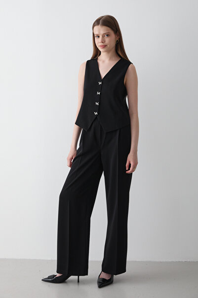 JASTE Women's Black Ribbon Detailed Vest & Button Detailed Elastic Waist Trousers Top & Bottom Set