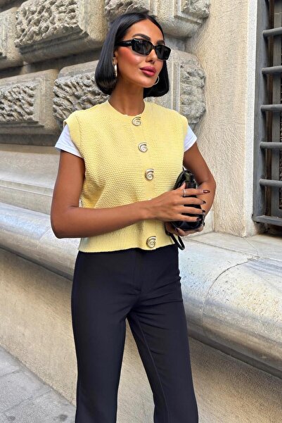 Lijuri Helios Gold Buttoned Knitwear Sweater Vest -Yellow