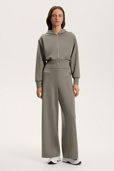 Oysho Kapüşonlu neopren görünümlü ceket