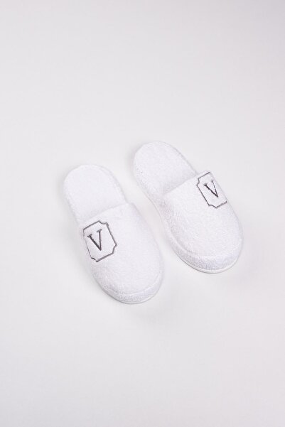Towel Slippers with V Letters – Non-Slip Sole, High Water Absorbency