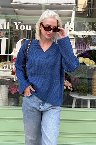 Madmext Pulover de damă din tricot cu decolteu în V Indigo Mg2501