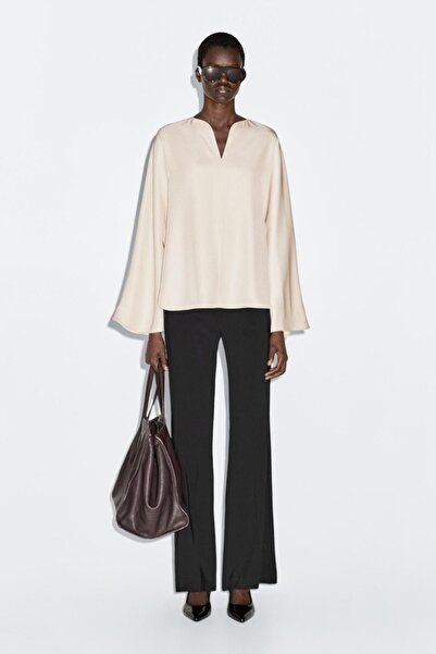 Massimo Dutti Yırtmaçlı dökümlü bluz