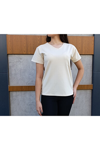 siyalife Γυναικείο κρεμ μπλουζάκι με λεπτομέρεια τσέπης σε σχήμα V