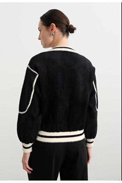 DOĞRUPARK TEKSTİL ΠΛΕΚΤΟ ΜΠΟΥΦΑΝ ΜΕ ΣΧΕΔΙΟ ΚΟΛΛΕΓΙΟΥ