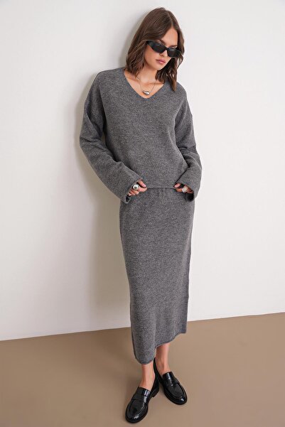 Mixray 6961 Women's Knitwear Sweater Skirt Set Anthracite