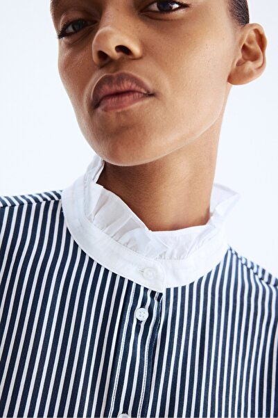 H&M Yakası Fırfırlı Bluz