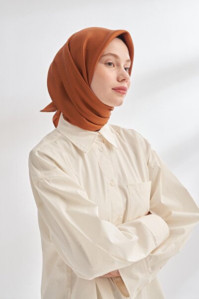 ARMANDA Μονόχρωμο μεταξωτό μαντήλι Tivil 4400-Κανέλα