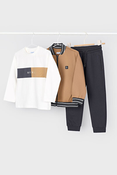 MAYORAL طقم بدلة رياضية للأولاد مكون من 3 قطع مع سترة بومبر - كراميل/أزرق داكن