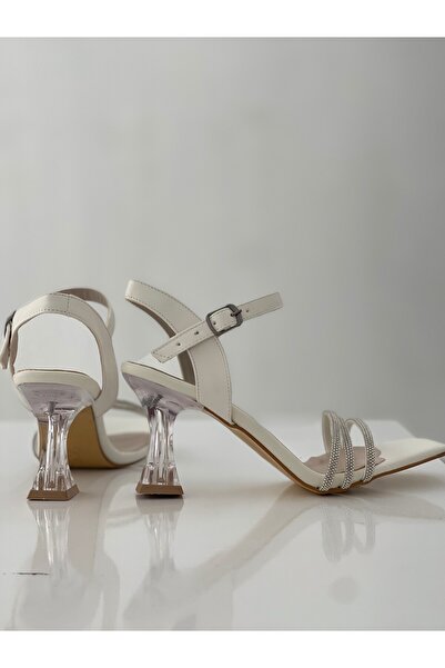 leopar by çetinay Beyaz Işıltı: Taş Detaylı Beyaz Cilt Kadın Şeffaf Topuklu Ayakkabı