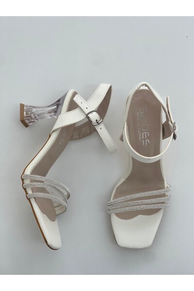 leopar by çetinay Beyaz Işıltı: Taş Detaylı Beyaz Cilt Kadın Şeffaf Topuklu Ayakkabı