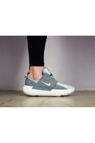 Nike E-Series AD Kadın Rahat Spor Ayakkabı