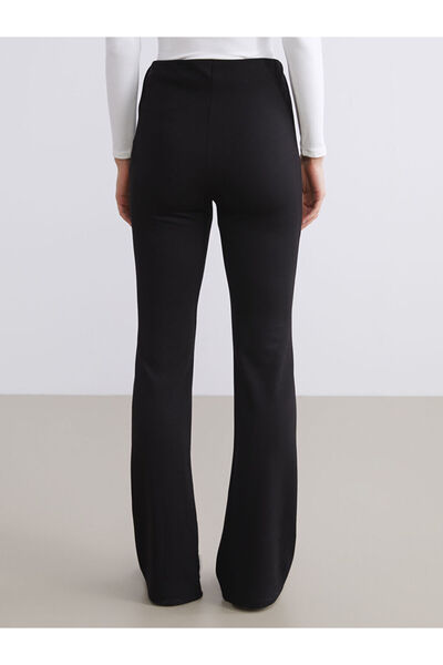 LC Waikiki Λαμπερές επιλογές από το Shining Store |   Γυναικείο κολάν με ελαστική μέση και φαρδύ πόδι