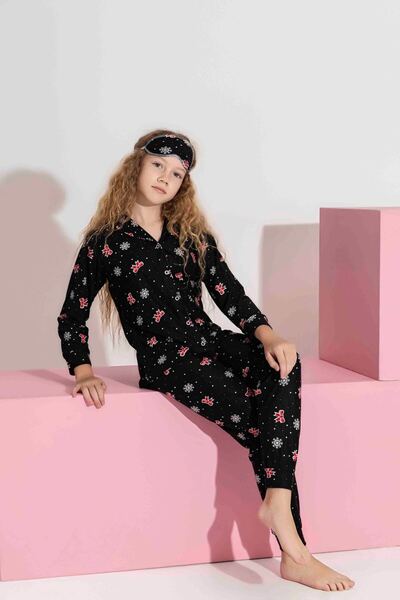 Tarık Women's Black New Year Pattern Front Buttoned Mother-Daughter Combination Suede Velvet Winter Warm Pajama Set