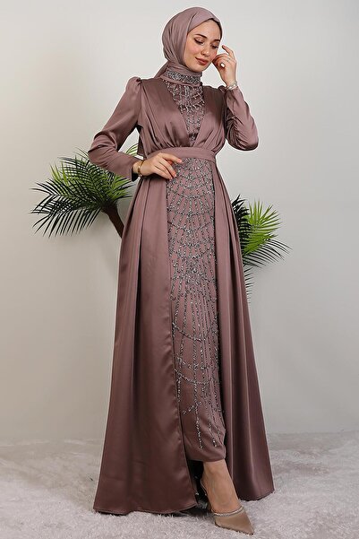 GİYZAMİLA فستان سهرة مع عباءة مطرزة باللون المنك الداكن