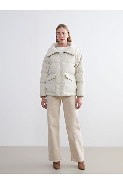 LC Waikiki Timeless Store: Timeless Recommendations |   Mock Neck Oversized Women's Puffer Jacket