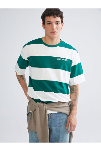 LC Waikiki Rmz Gi̇yi̇m Farkiyla Zero Roba Collar Striped Combed Cotton Men's ...