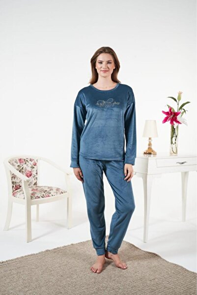 Estiva Women's Winter Velvet Pajama Set