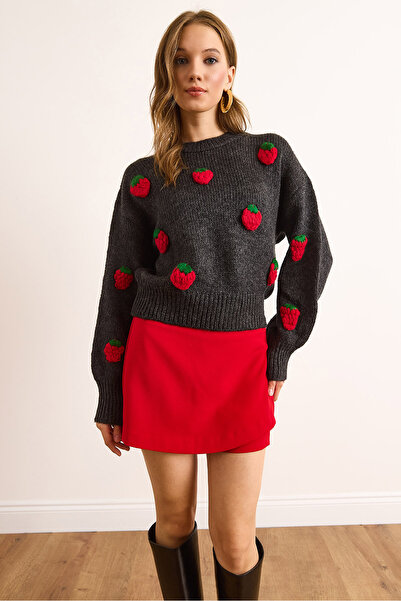 Olalook Pulover de tricotat cu textura moale, antracit, cu garnitură de căpșuni, pentru femei KZK-19000985