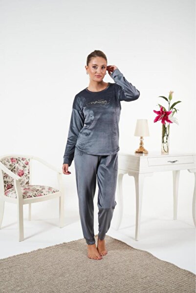 Estiva Women's Winter Velvet Pajama Set