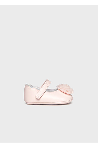 MAYORAL حذاء وردي للأطفال مزين بالزهور 9960