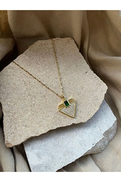 nunu takı قلادة مثلثة الشكل من الحجر الأخضر