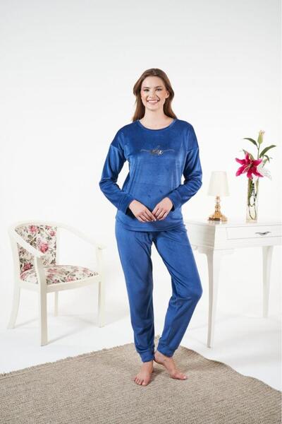 Estiva Women's Winter Velvet Pajama Set
