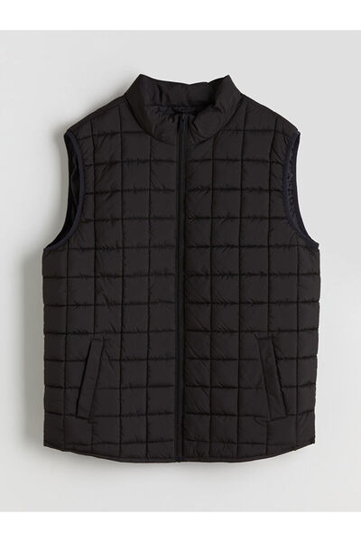 LC Waikiki Black Slim Fit Stand Collar Men's Puffer Vest