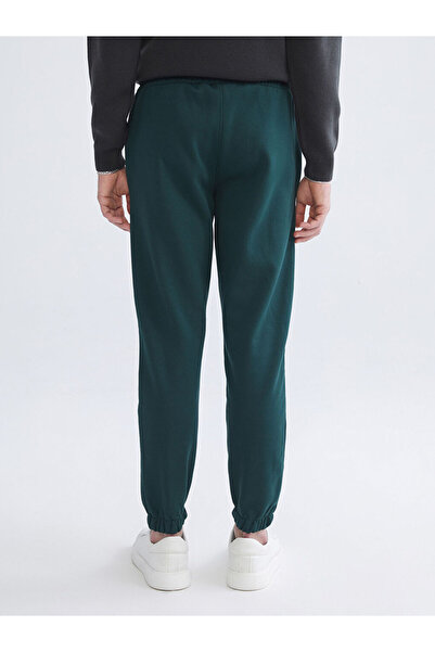 LC Waikiki Sparkling Selections from Shining Store |   Standard Fit Men's Jogger Sweatpants