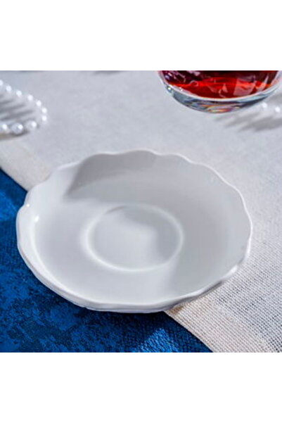 MATMEL صحن شاي كينج - أبيض فاتح - 11 سم