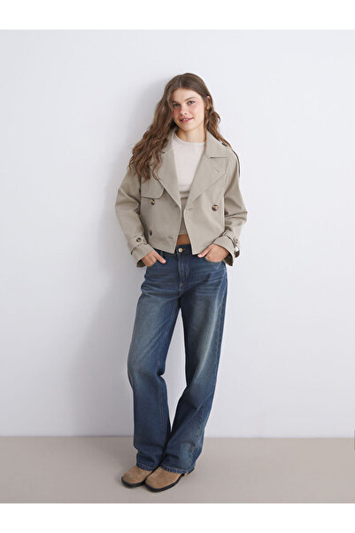 LC Waikiki Haki Ceket Yaka Crop Kadın Trençkot
