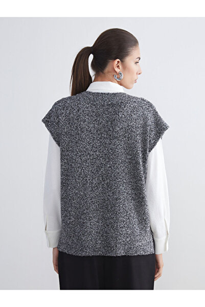 LC Waikiki Create Your Style from Uzg Store |   V-Neck Women's Knitwear Sweater