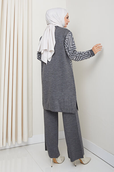 FERHEL Triangle Glitter Woven Comfortable Fit Women's Tunic and Pants Hijab Knitwear Set