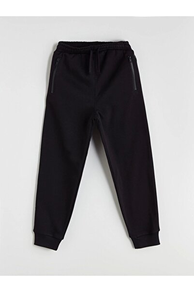 LC Waikiki بنطال رياضي للأولاد من LCW Kids بخصر مطاطي أسود