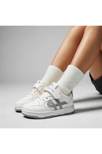 OEM Durable and breathable sports shoes for children, flexible, lightweight sole, XA-2572