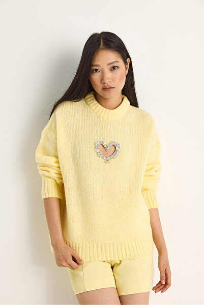 Bianco Lucci Kadın Kalp Detaylı Taş İşlemeli Triko Kazak 60261249