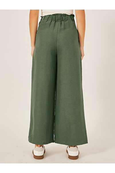 Styli Mid Rise Wide Leg Corset Waistband Pants