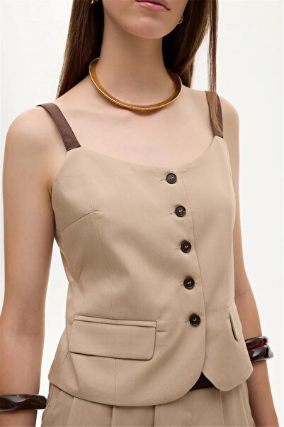 MU&ME BOUTİQUE Bluz with Thin Straps and Contrast Detail