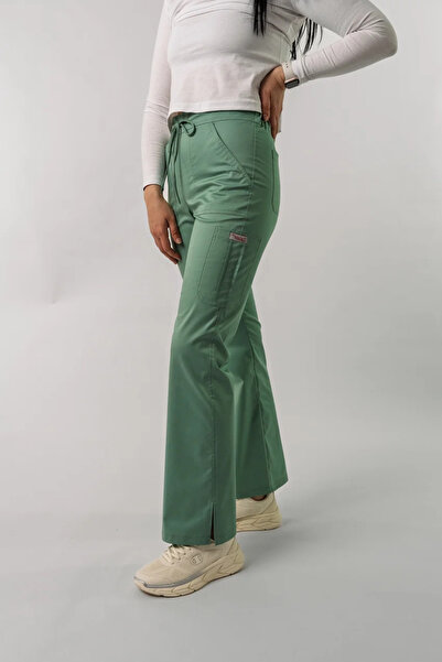 Masstex Pantalon Medical Dama Fabi Verde JAD – Croială Evazată, 5 Buzunare, Confort Maxim