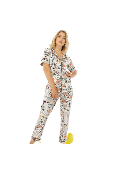 Generic Women's short-sleeved cotton button-up pajamas - PJ 2106