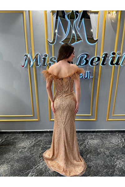 MissBetül Full Dantel Tüylü Off Shoulder Abiye Ve Nişan Elbisesi