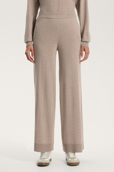 Oysho 10% cashmere straight-leg knit trousers