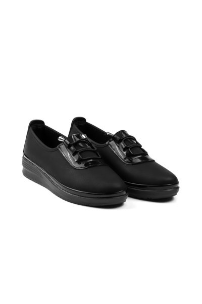 KAJILA Women's Black Patent Leather Detailed Orthopedic Mother Shoes - Comfortable Non-Slip Sole, Lace-Up Daily Walking Shoes