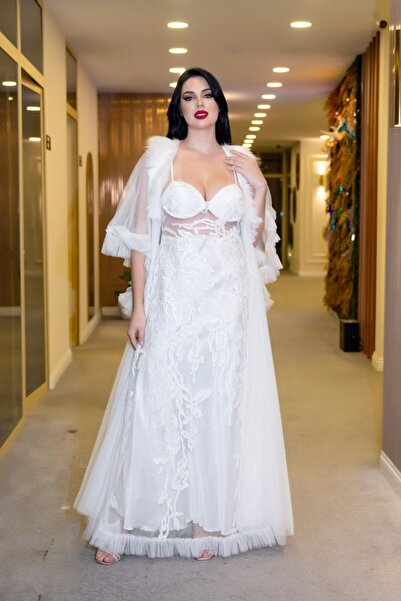 Lama Lingerie 2-Piece Satin Feather Lace Bridal Robe