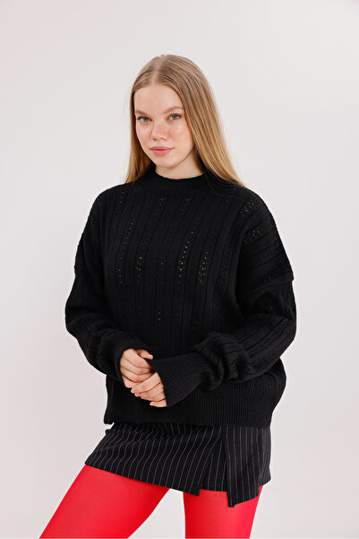 BLUSS Women's Energetic Fuchsia Knitwear Sweater – the Trend Piece of the New...