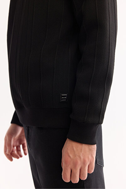 Avva Erkek Siyah Bisiklet Yaka Çizgili Elastan Regular Fit Sweatshirt A52Y1218