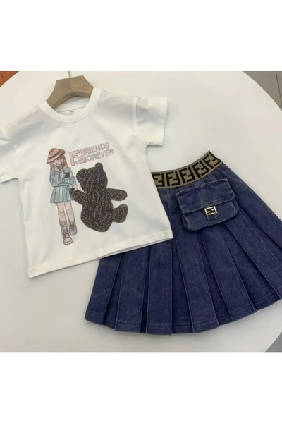 Generica Girls' two-piece masterclass original set