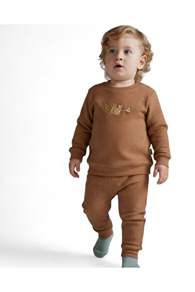 Ege Bebek طقم شتوي للأطفال الذكور مطرز بنقش السنجاب، قماش وافل، للأعمار 6-9-1...