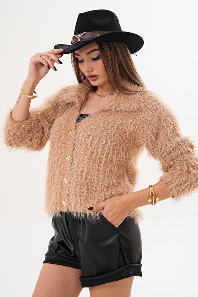 ŞİMAL Γυναικείο πλεκτό μπουφάν με λεπτομέρεια από πούπουλο και κλείσιμο με κουμπιά 255088 -