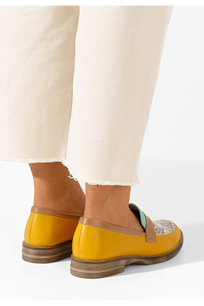 B T Shoes Žlutá loafers mokasíny Aleda