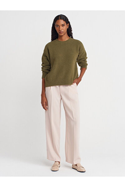 Dilvin 10640 Crew Neck Soft Textured Knit Sweater-Khaki